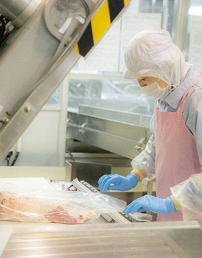 食肉加工の様子